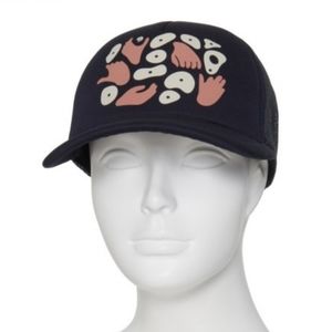 Mountain Hardware Women's Hand/Hold Trucker Hat